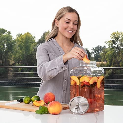 FineDine Glass Drink Dispenser for Fridge - 1 Gallon Water, Laundry  Detergent, Juice or Beverage Dispenser for Parties with Spigot - Serveware  for